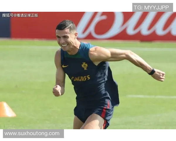 炫酷头像设计展现足球明星风采与个性魅力的完美结合 炫酷头像设计展现足球明星风采与个性魅力的完美结合